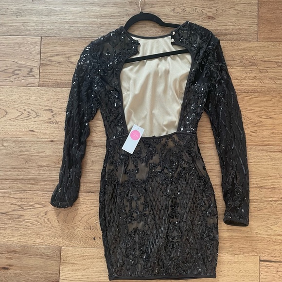 Brand new with tags Mini dress! - Picture 4 of 4